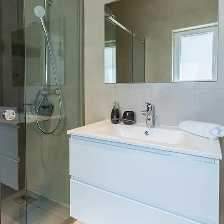 Apartman Erik **** * Црес