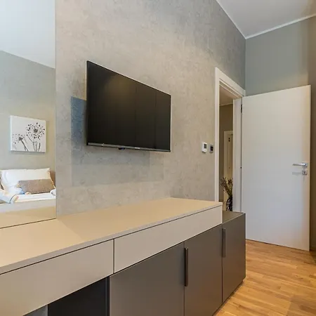 Apartman Erik **** Cres